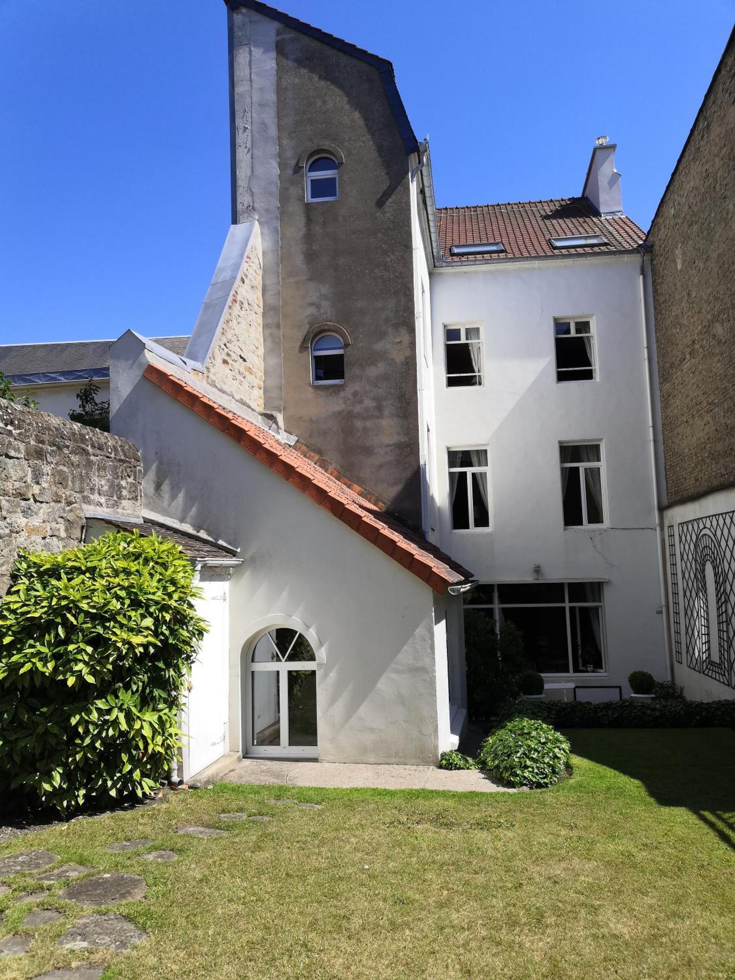 Superbe Appartement, Face A La Vieille Ville ! Boulogne-sur-Mer Exteriör bild